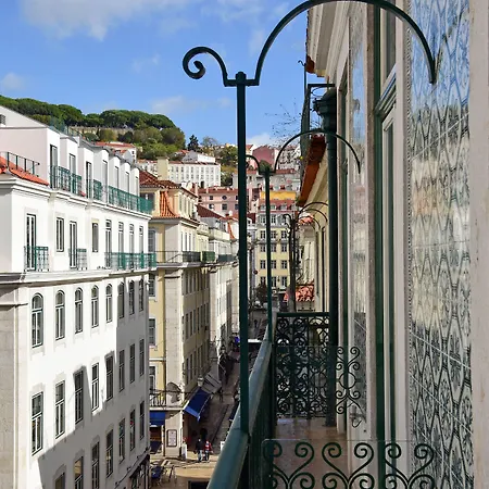 Hotel My Story Ouro 3*