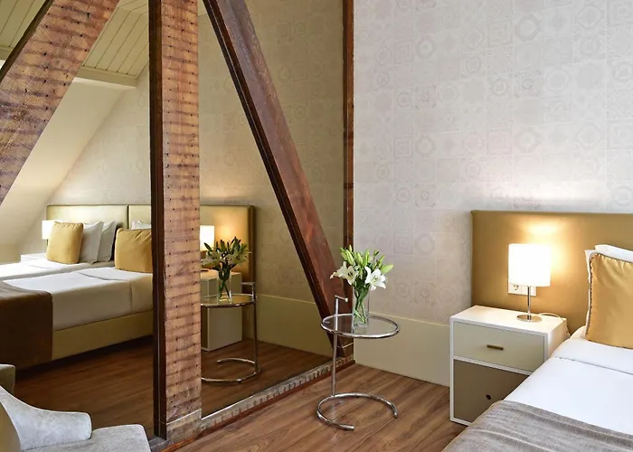 マイ ストーリー オウロ 3* リスボン